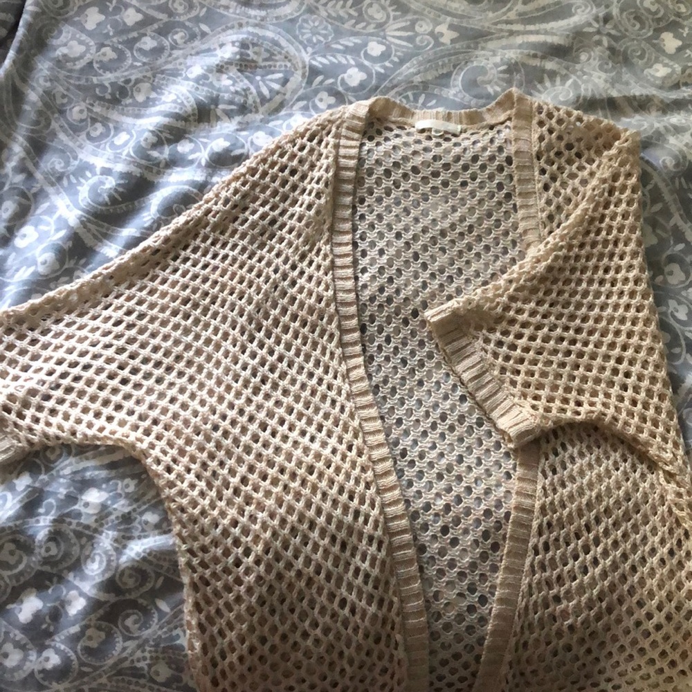 Lightweight layering cardigan